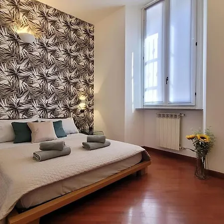 Daire Navigli-centro Stylish In Design District *